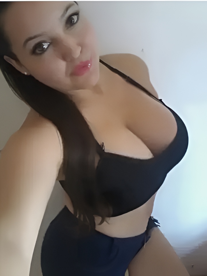 Индивидуалка Каролина, доступна для личного знакомства от 3000 руб