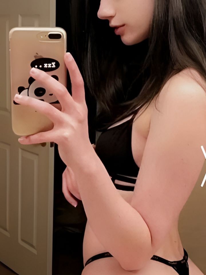 Мария привлекальеная девушка из Краснодара цена от 10000 руб