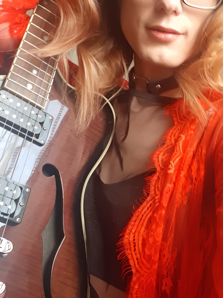 Индивидуалка Софа, доступна для личного знакомства от 3000 руб