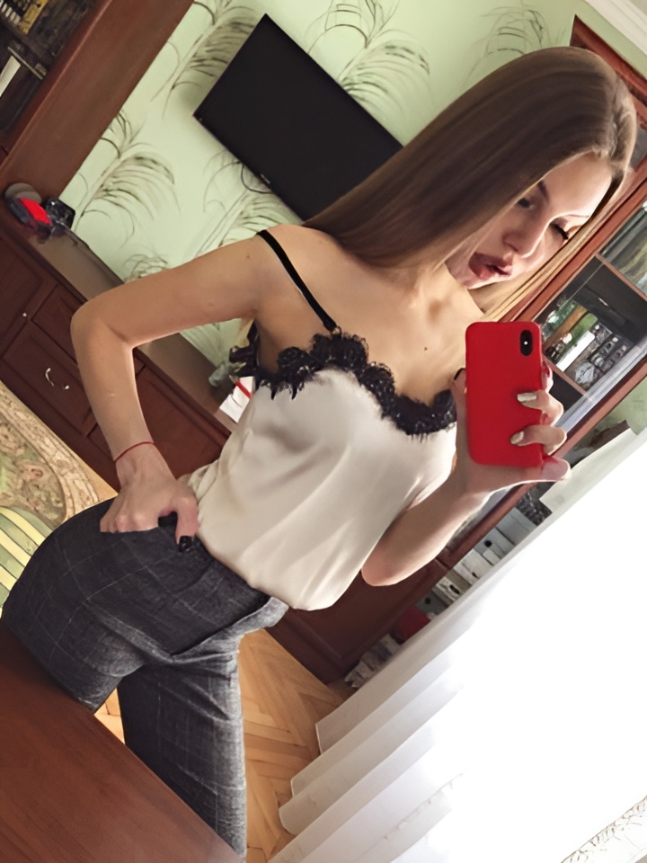 Индивидуалка Жемчужина, доступна для личного знакомства от 10000 руб