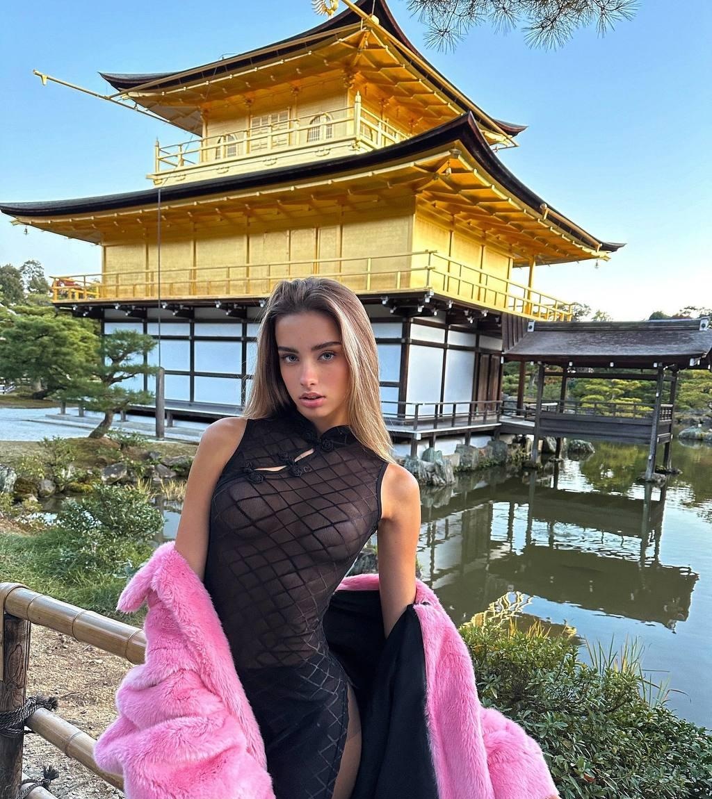 Светлана привлекальеная девушка из Краснодара цена от 7000 руб