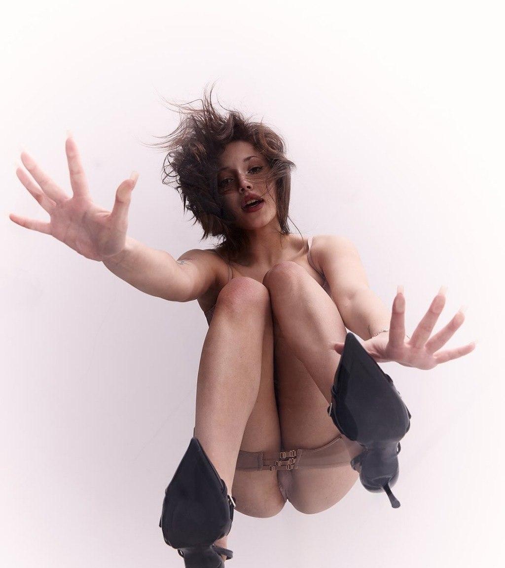 Зара привлекальеная девушка из Краснодара цена от 7000 руб