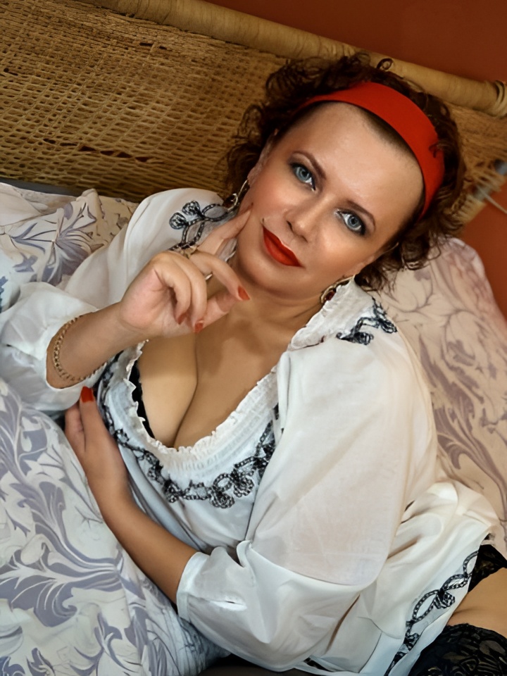 Индивидуалка Варвара, доступна для личного знакомства от 2500 руб