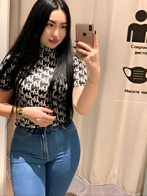 Тамара привлекательная девушка из Краснодара цена от 5000 руб