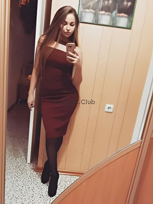 Юля привлекательная девушка из Краснодара цена от 10000 руб